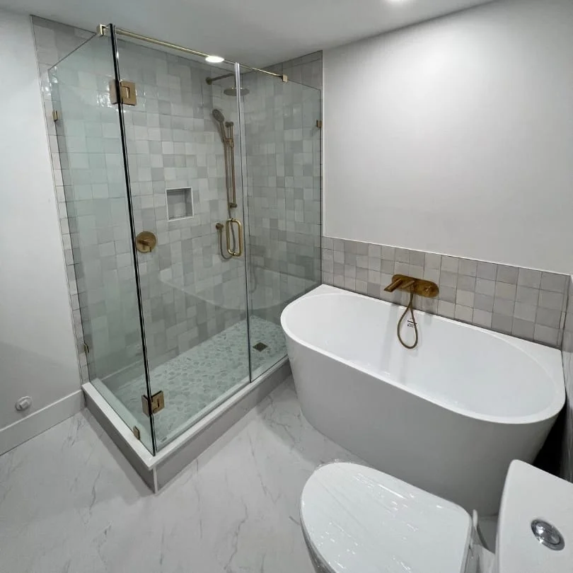 Salle de bain moderne Montréal - Galerie Vancouver