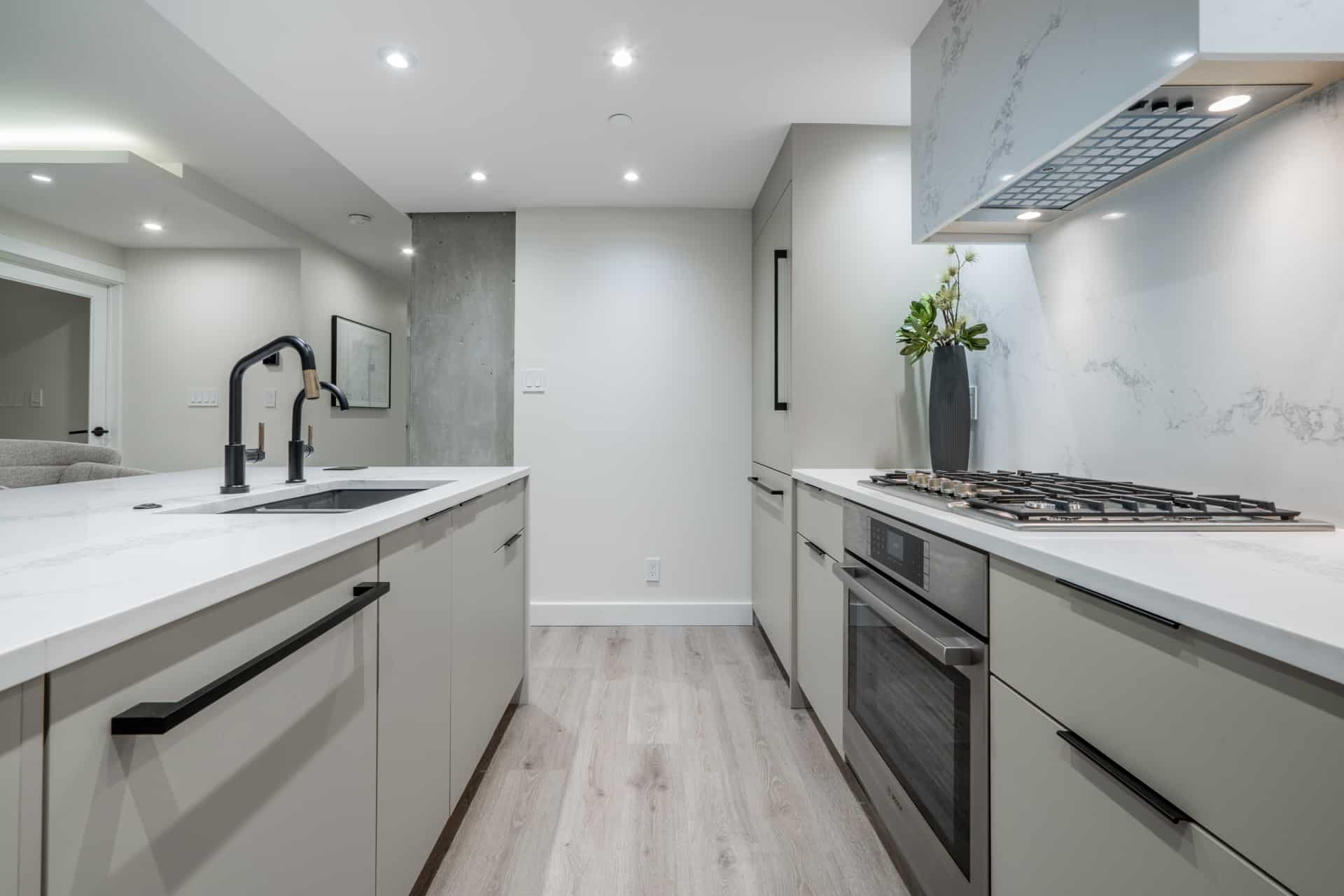 Électroménagers à Montréal intégrés avec éclairage personnalisé à Montréal